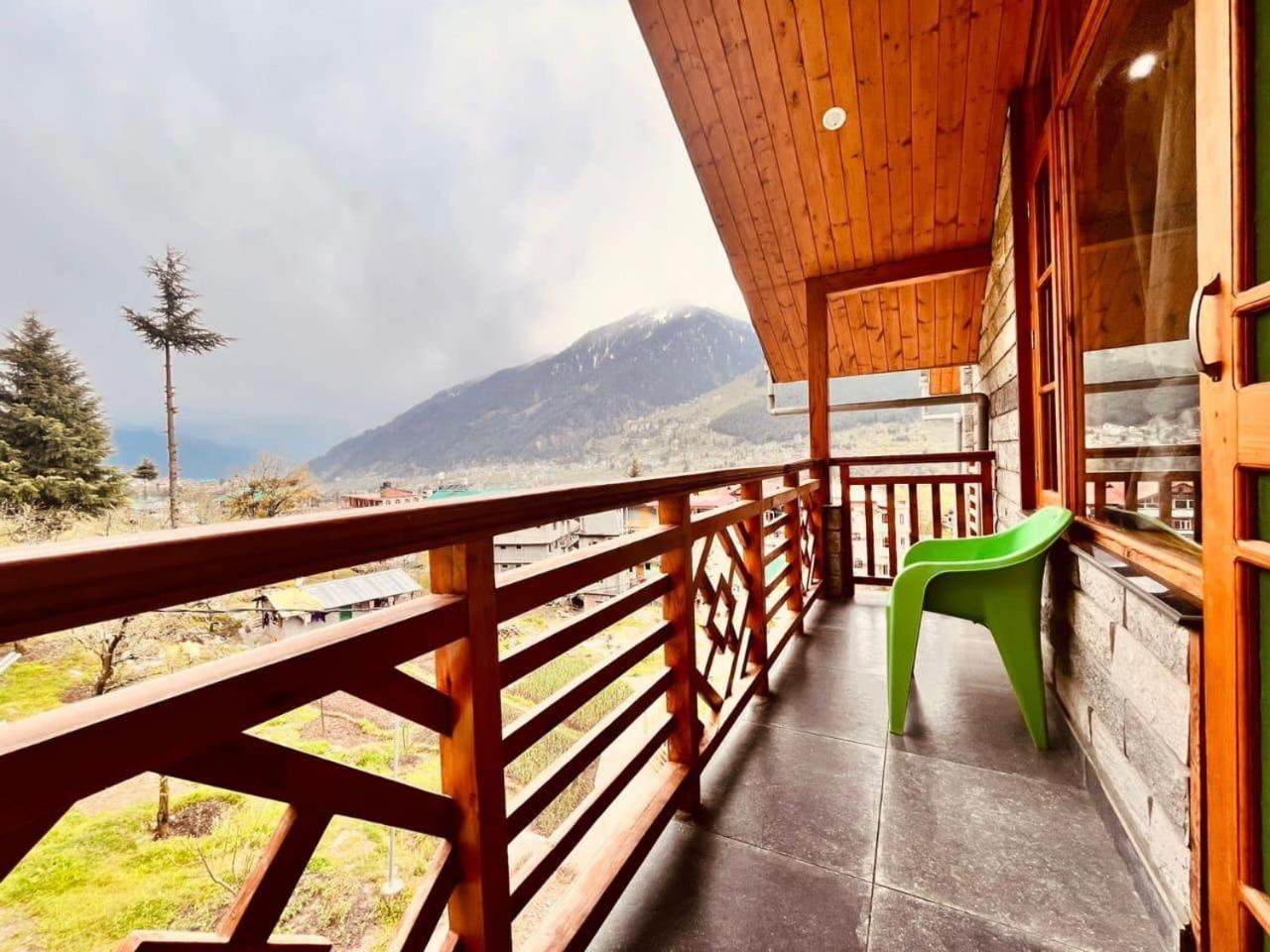 The Rohtang Chalet Hotel Manāli Buitenkant foto